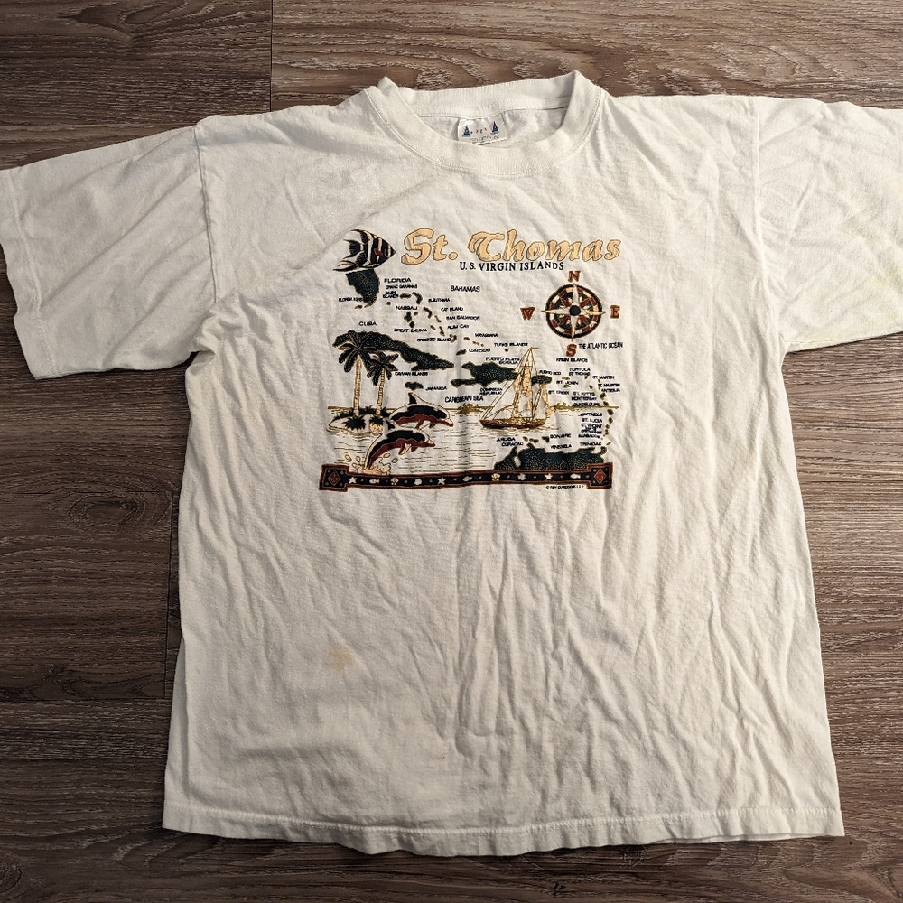 Vintage travel graphic t shirt XXL